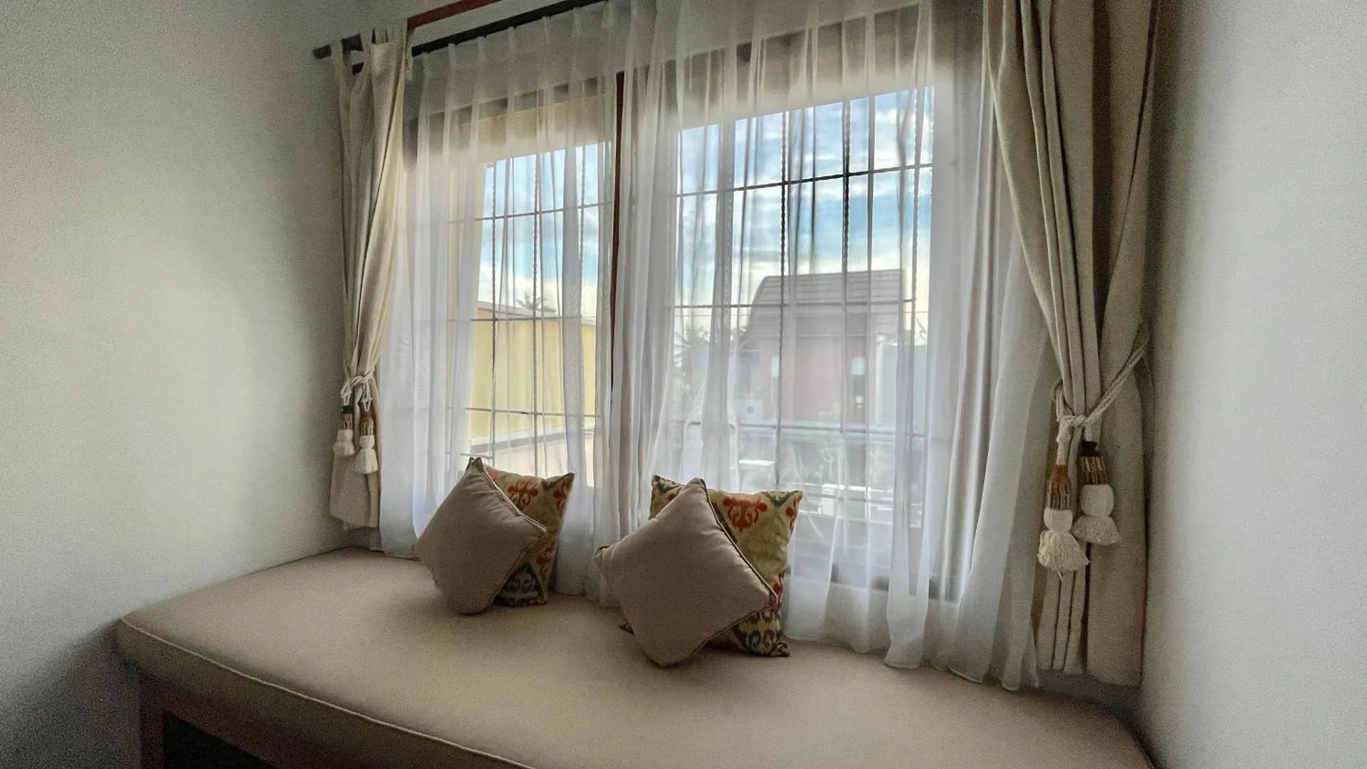 Classic Tropical Villa With Private Pool In Umalas Dalung